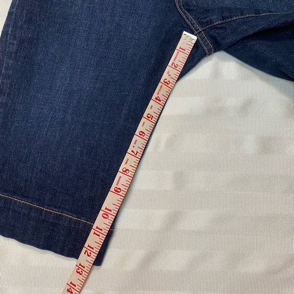 Kut from the Kloth Bermuda Shorts Sz 8 Dark Wash Gold Thread 4 pockets E… - Picture 5 of 15